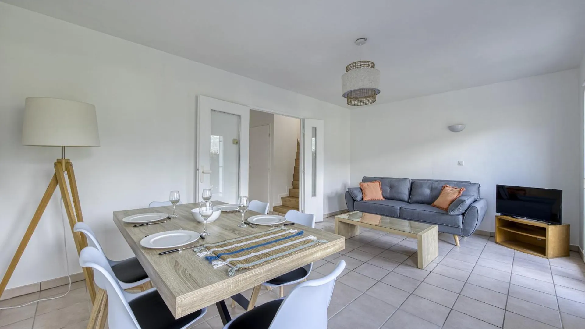 Les Jardins De Duingt Apartman 0*,