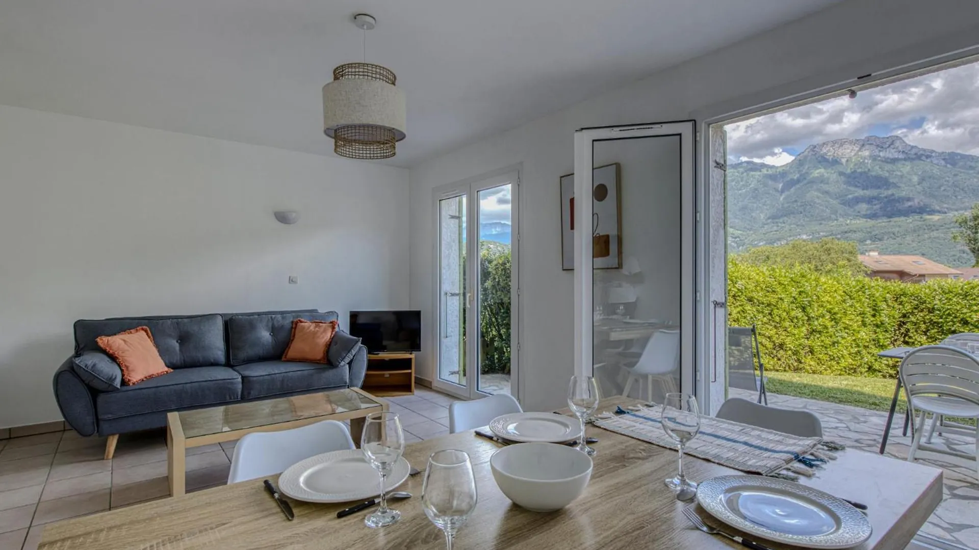 Les Jardins De Duingt Apartman
